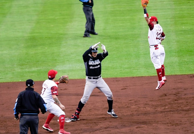 Guerreros elimina a Diablos Rojos