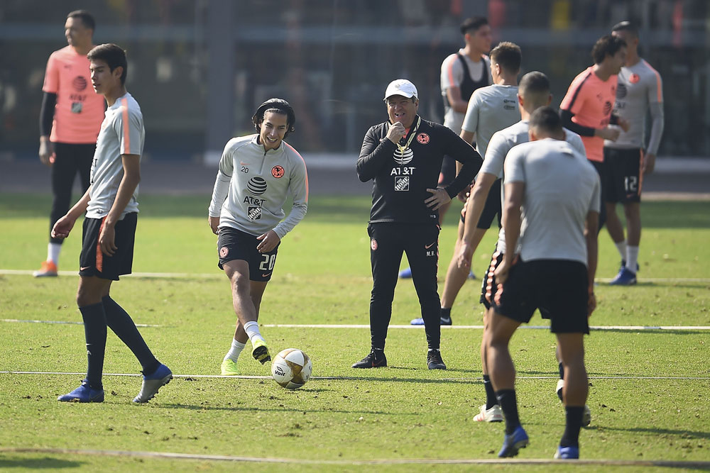 El invicto de Miguel Herrera sobre Pumas