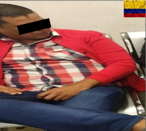 Detienen a tres colombianos