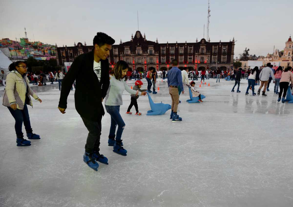 Pista de hielo iniciará actividades