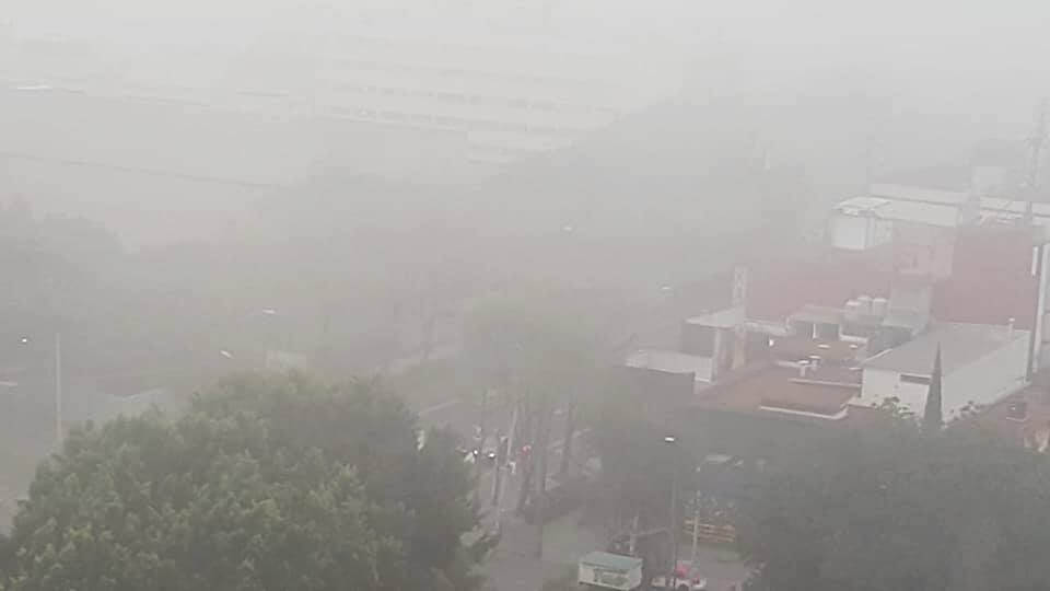 Banco de niebla llega a las calles de la CDMX [FOTOS]