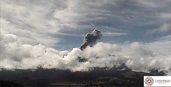 Volcán Popocatépetl registra segunda exhalación