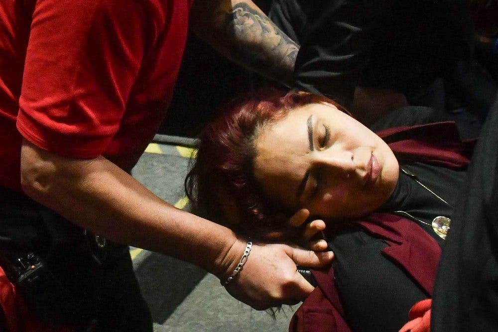 Diputada del PVEM se desmaya en plena sesión de San Lázaro (foto de Cuartoscuro) 