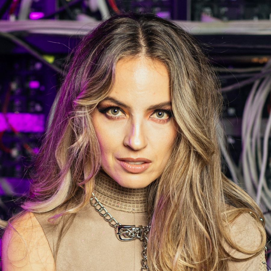 GABY VILLALBA KUDAI