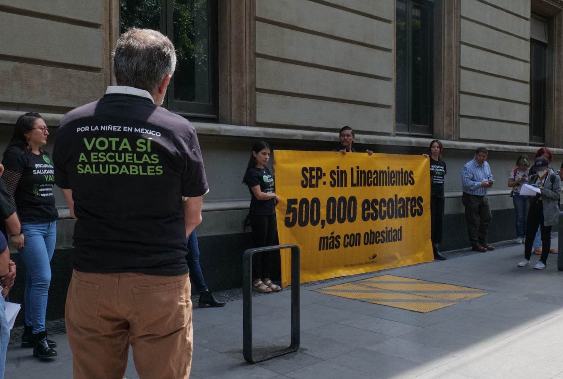 PROTESTA SEP OBESIDAD INFANTIL
