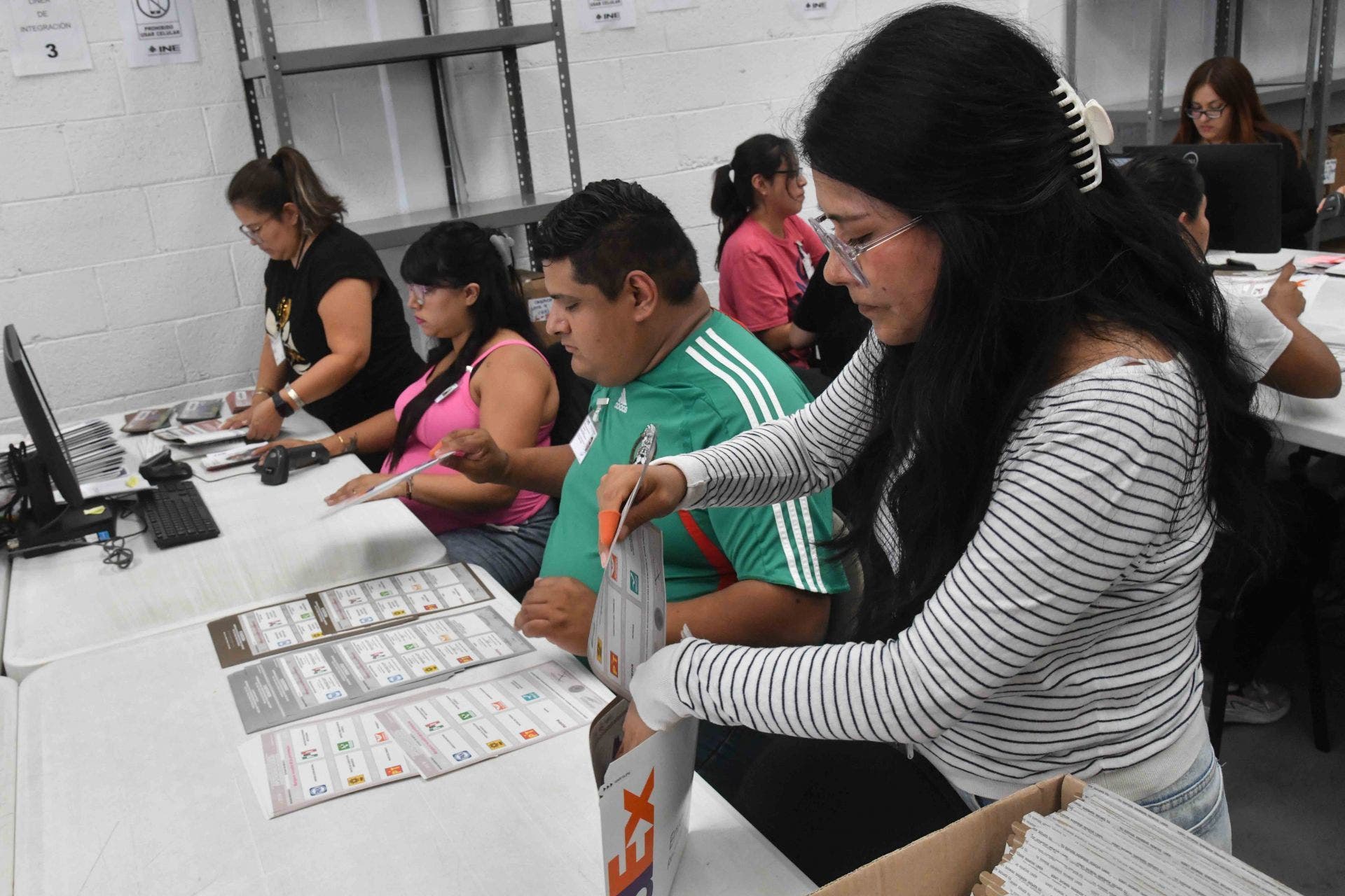 EMBARQUE PAQUETES ELECTORALES