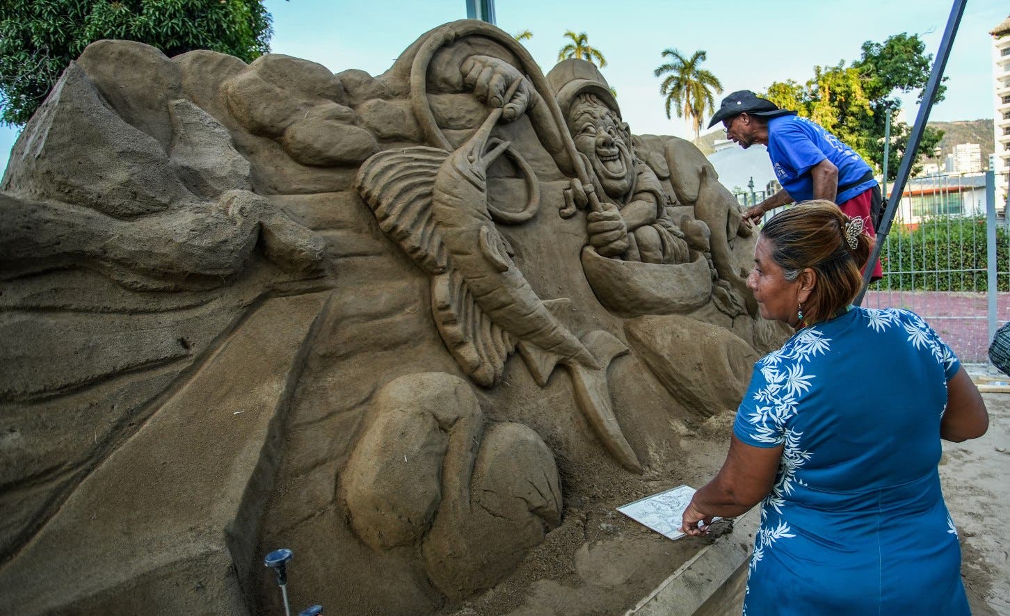 Esculturas arena Acapulco