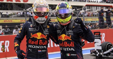 Checo disfruta llegar al final de temporada con opciones de título para Red Bull