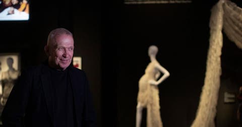 Jean Paul Gaultier: 'La moda es como el cine, ambos reflejan la sociedad'.