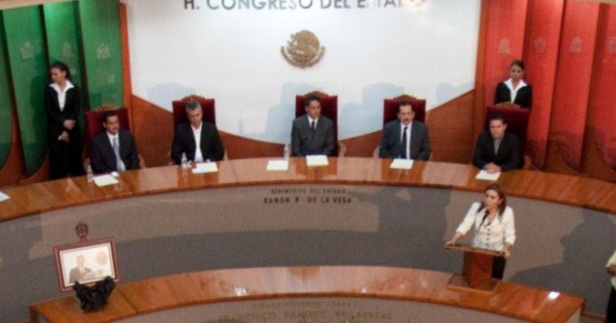 Cierra Congreso de Colima luego de que diputado diera positivo a Covid