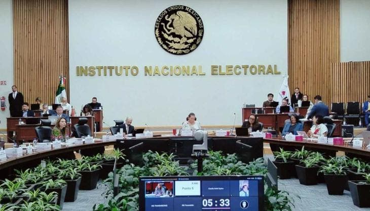INE rechaza solicitud para cancelar 26 candidaturas del Poder Judicial