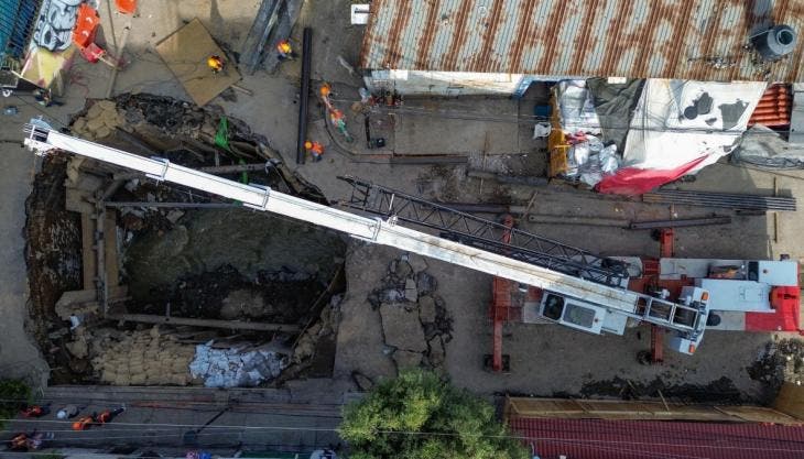 La Segiagua informó que los trabajos para atender el mega socavón en Iztapalapa tardarán al menos 13 a 15 días más.