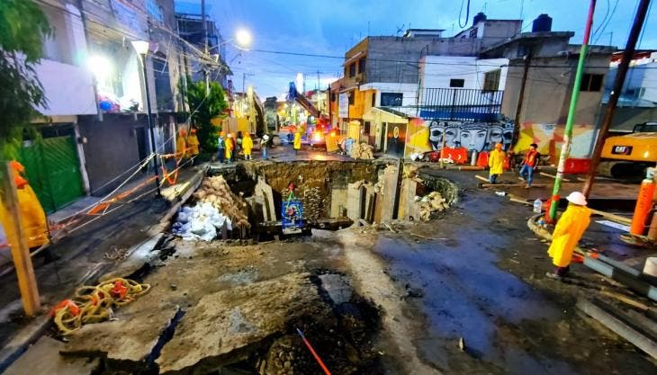 reporta Segiagua avance 70 por ciento socavon Iztapalapa.jpg