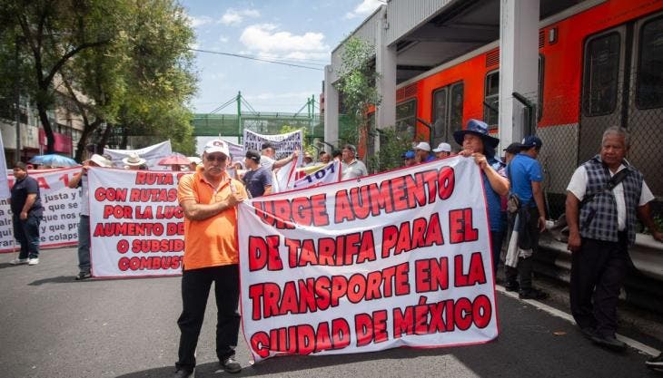 amagan transportistas cierres viales alza tarifa.jpg