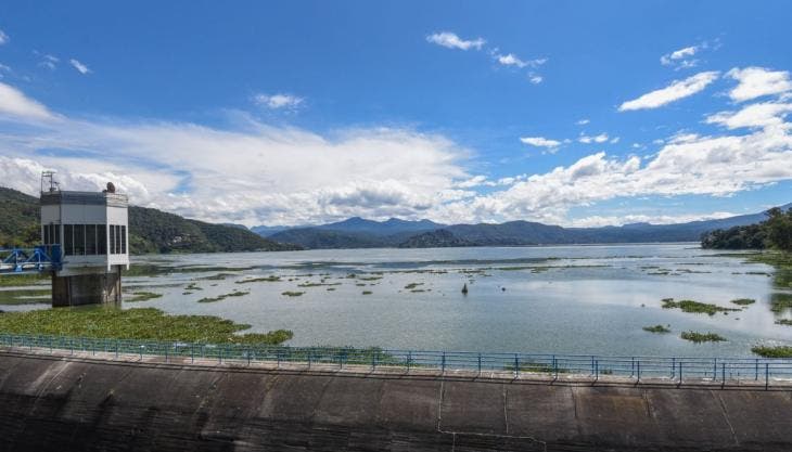 La directora general del Organismo de Cuenca Aguas del Valle de México (OCAVM), Citlalli Elizabeth Peraza Camacho, informó que al 20 de octubre de 2025, el nivel total de almacenamiento del Sistema Cutzamala es del 96.8