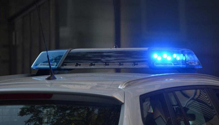 La detenida, de 36 años de edad, fue informada de sus derechos constitucionales y puesta a disposición del Ministerio Público, quien determinará su situación jurídica.