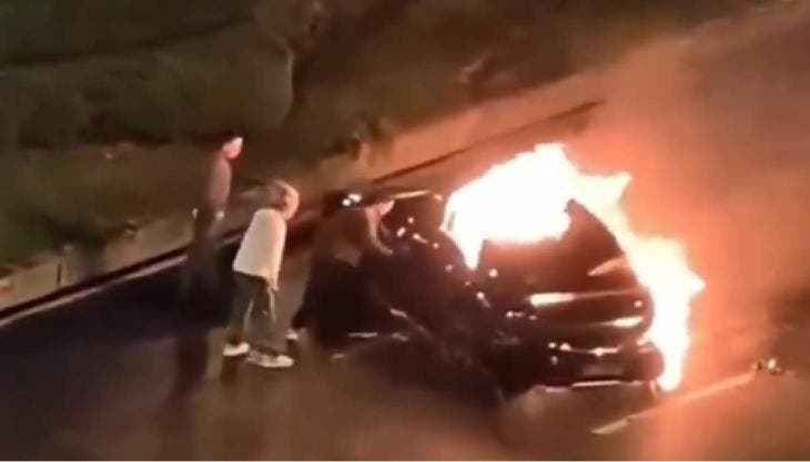 incendio auto china
