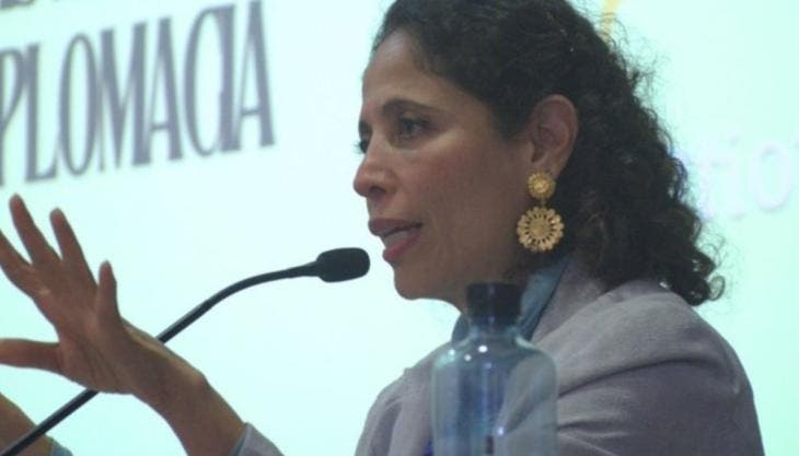 expulsa Peru Karla Ornelas.jpg