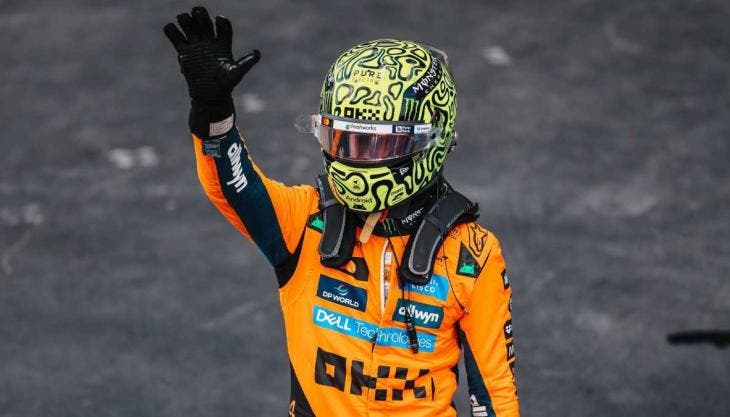  El británico marcó un tiempo de 1:09.511 con neumáticos blandos, superando por 174 milésimas al italiano Andrea Kimi Antonelli 