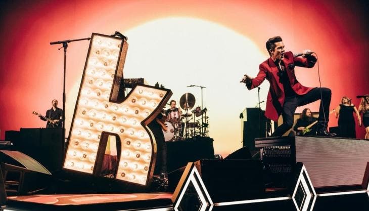 BRANDON FLOWERS REVELA SU CANCION FAVORITA EN ESPAÑOL