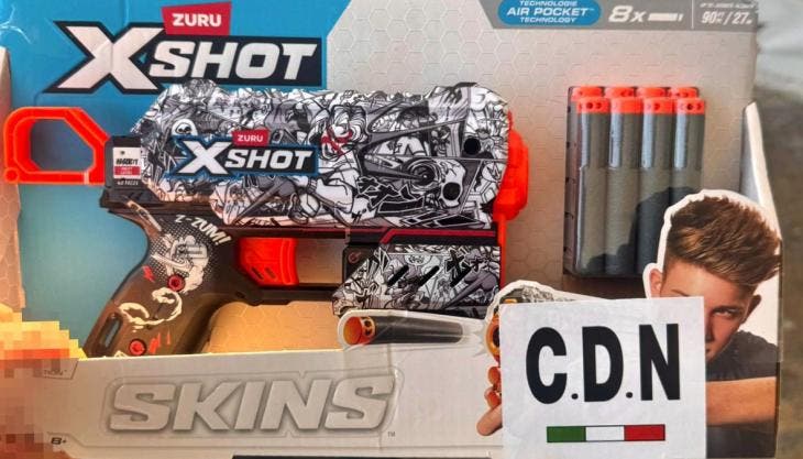 Cartel Noreste reparten juguetes Nuevo Leon.jpg