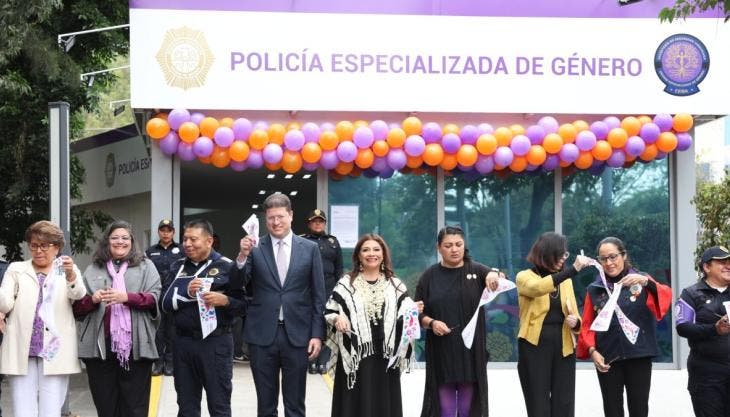 inauguran Policia Especializada Genero Brugada.jpg