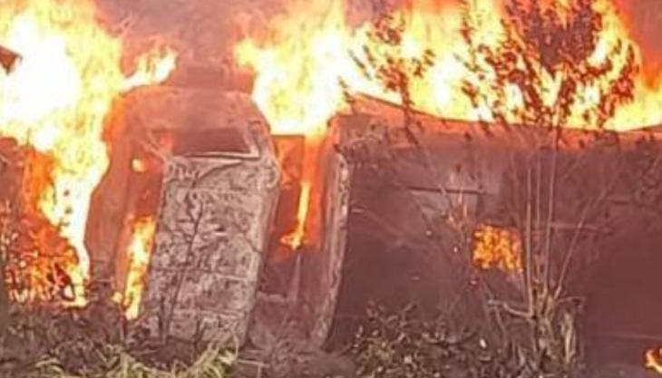 muere hombre vuelca pipa cargada chapopote San Juan Chamula.jpg