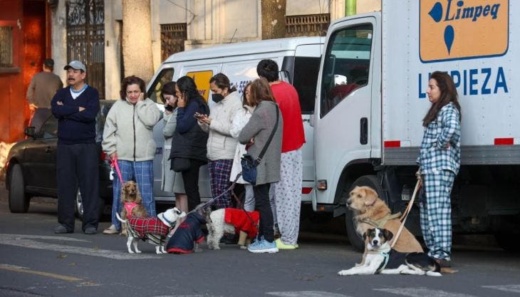 Al corte de las 12:00 horas, el Servicio Sismológico Nacional ha reportado 420 réplicas, siendo la de mayor magnitud de 4.7.