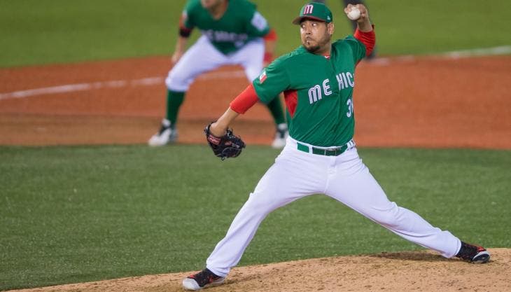 Nuño, nacido en California,  representó a México en el Clásico Mundial de Béisbol 2017 y tiene una larga trayectoria en beisbol  mexicano y estadounidense.