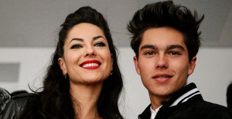La actriz uruguaya Bárbara Mori y su hijo Sergio Mayer Mori