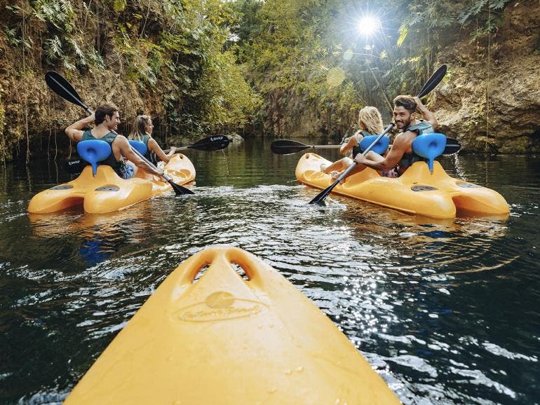 xenotes-kayak-06