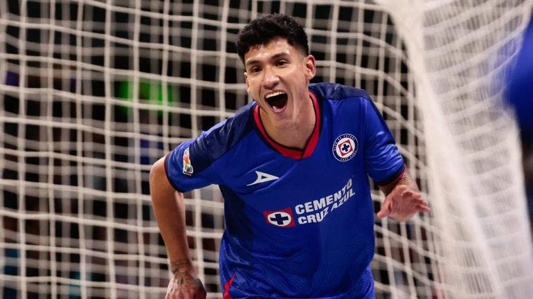 Uriel Antuna Cruz Azul