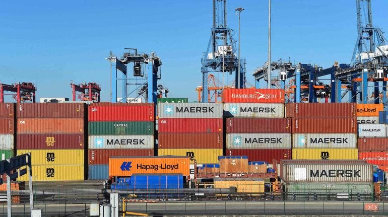 Contenedores en el puerto de Manzanillo, Colima