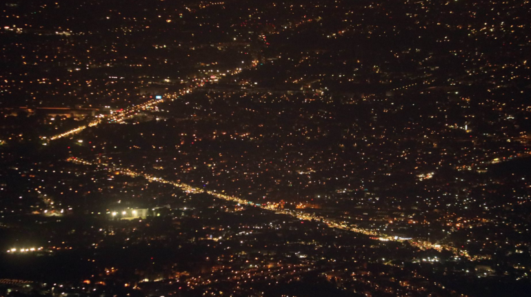 Ciudad de Noche, imagen tomada de cuartoscuro