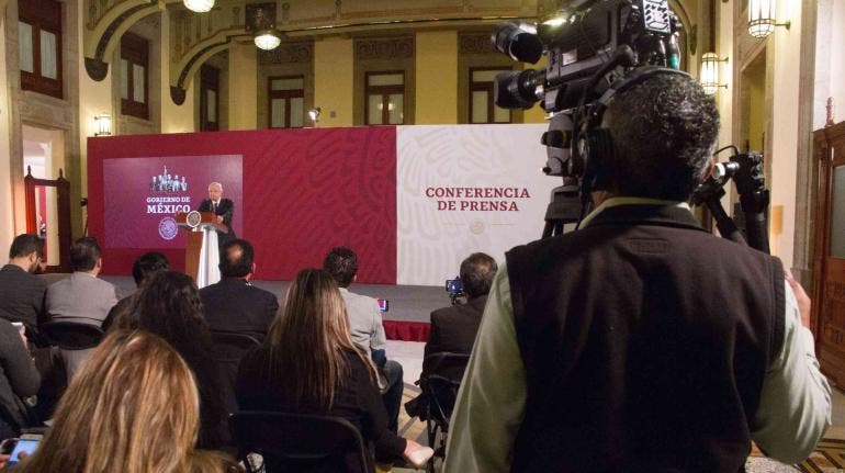 Hackeo AMLO periodistas oposicion