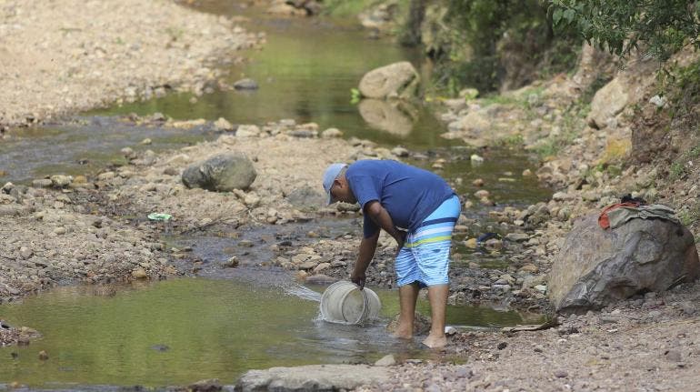 Agua contaminación ríos