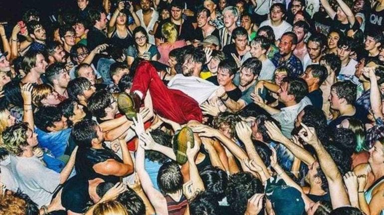 Wavves entre la multitud