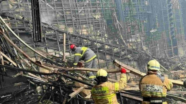 Se acabaron las labores de búsqueda en ‘City Hall’ y, retiran los escombros