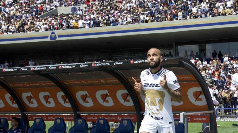 Dani Alves fianza violacion