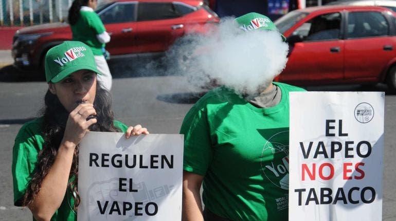 vapeadores AMLO Camara Diputados