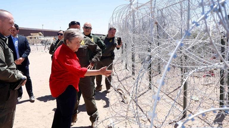 Alicia Barcena El Paso frontera