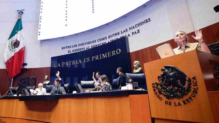 Senado aprueba sanciones de hasta 6 años de prisión por terapias de conversión