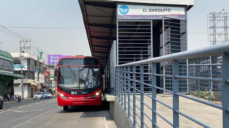 Metrobus Pantitlan Metro