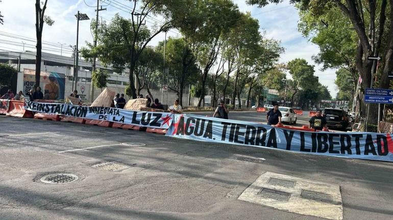 otomies indigenas Mexico Coyoacan Xoco