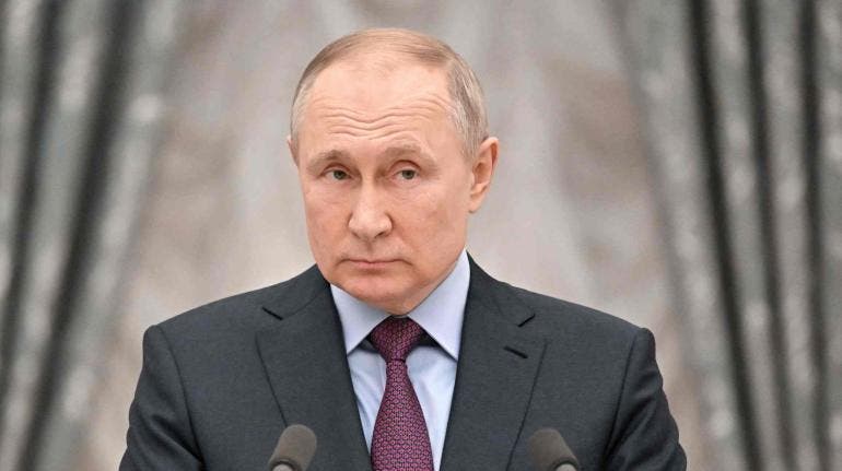 Putin podría retirar a los talibanes de lista de grupos terroristas