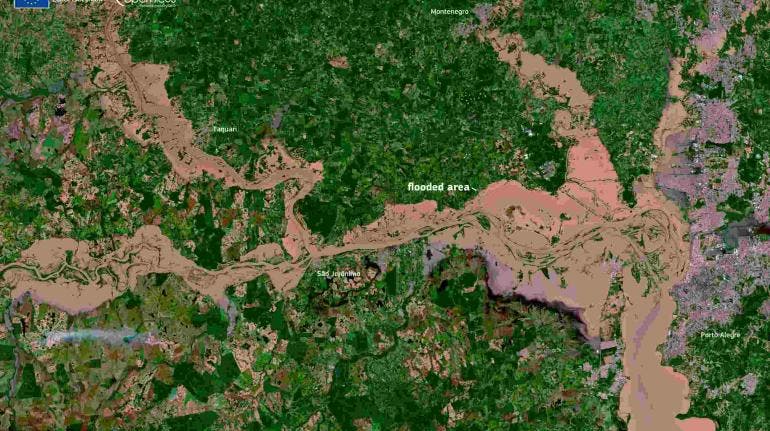 Al menos 108 muertos y 136 desaparecidos tras inundaciones en el sur de Brasil
