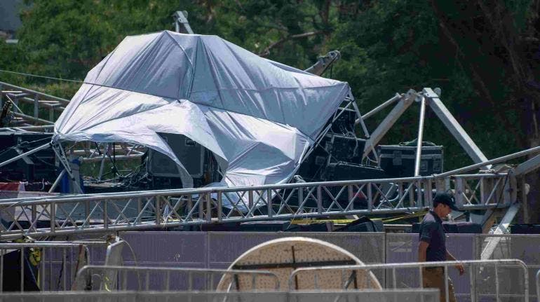 Fiscalía de Nuevo León investiga colapso de escenario en San Pedro