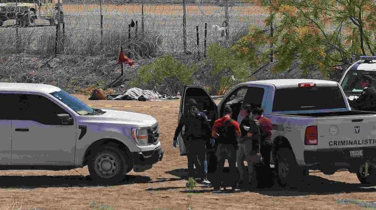 Muere migrante en Ciudad Juárez presuntamente tras ser golpeado por policía de Texas