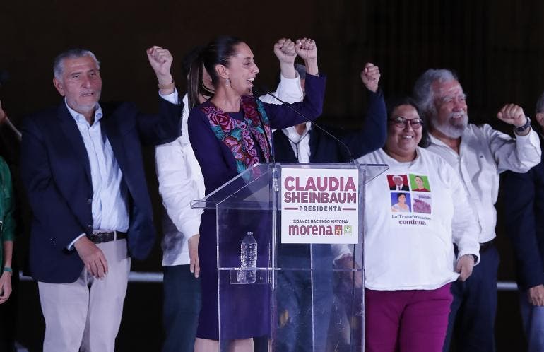 Claudia Sheinbaum festeja triunfo