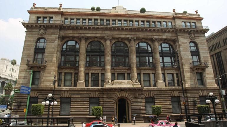 Banxico Mexico debilidad economia